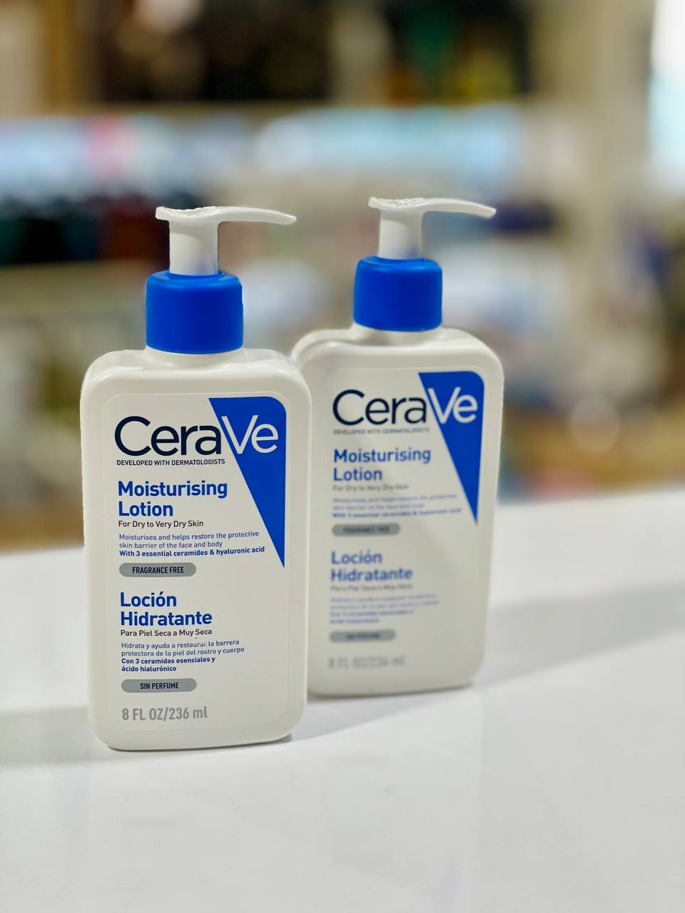 لوسیون مرطوب‌کننده سراوی (CeraVe) حاوی ۳ سرامید و هیالورونیک اسید مناسب پوست خشک تا خیلی خشک – ۲۳۶ml اصل بارکددار
