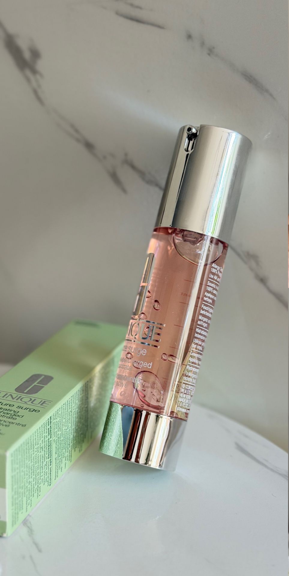 کنسانتره آبرسان قوی کلینیک مدل Moisture Surge (۴۸ میلی‌لیتر)